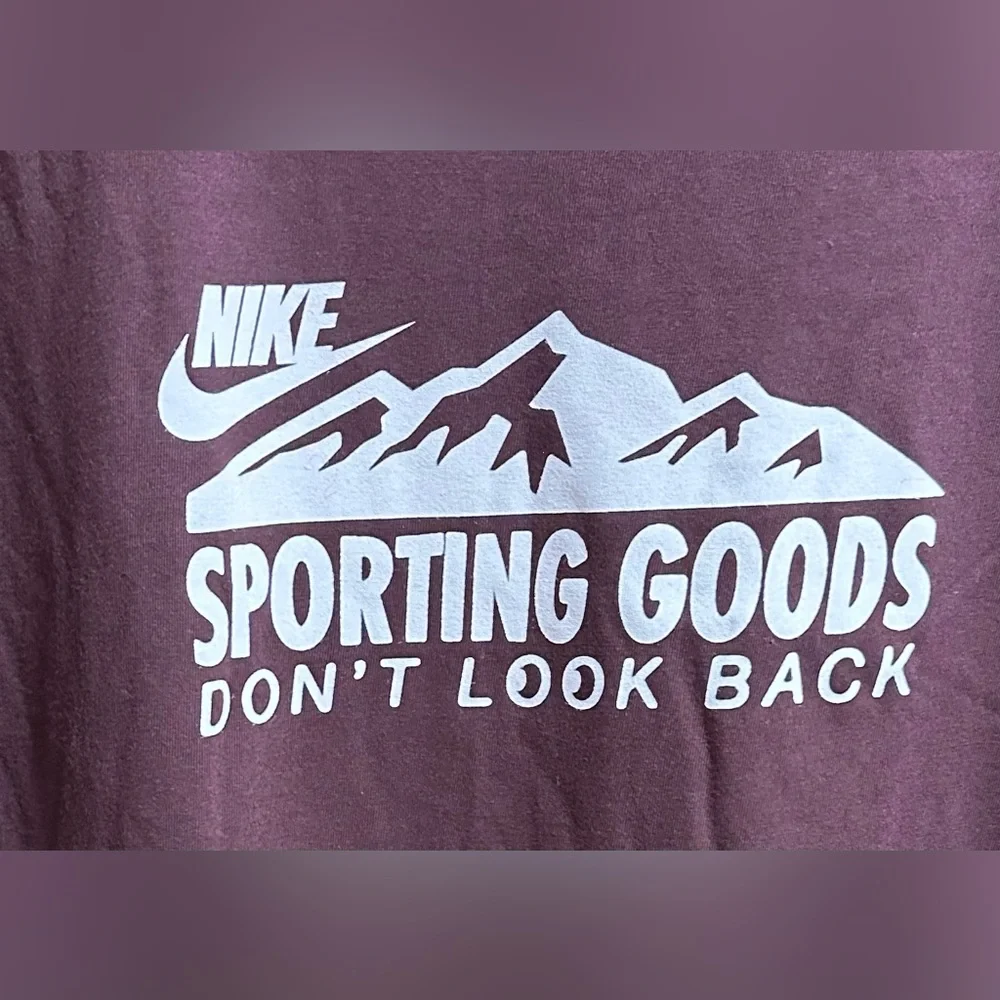 Nike Neutrals Crush Tee - NWT
